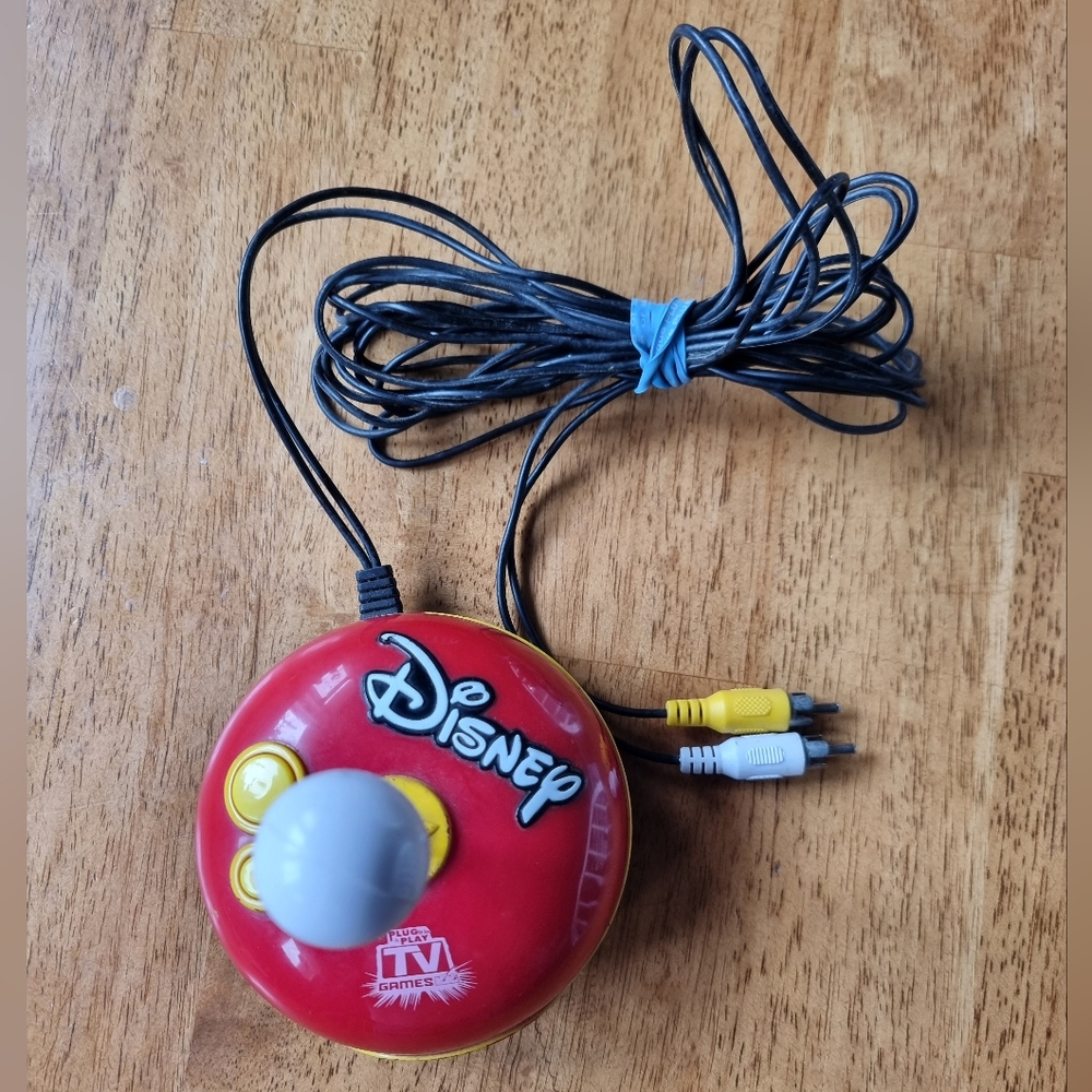 Disney 5 in 1 Plug And Play TV Video Game Joystick by Jakks Pacific Vtg 2004